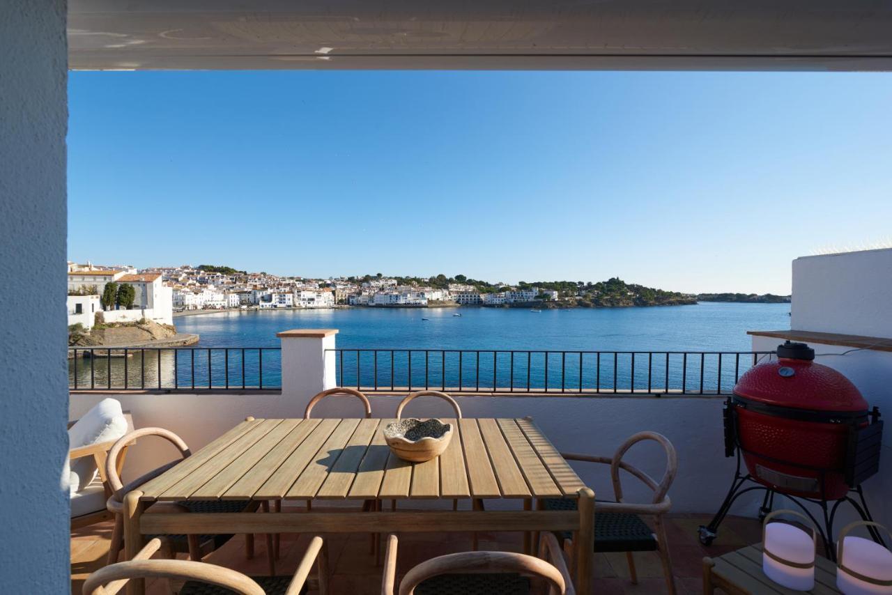 Beachfront Penthouse With Sea Views In Cadaques Apartment Exterior photo