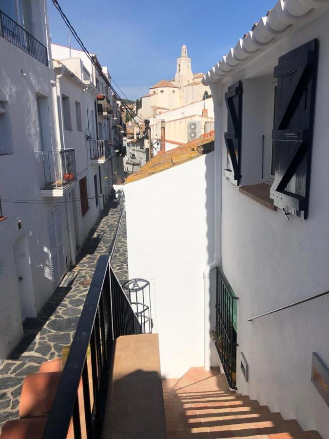 Beachfront Penthouse With Sea Views In Cadaques Apartment Exterior photo